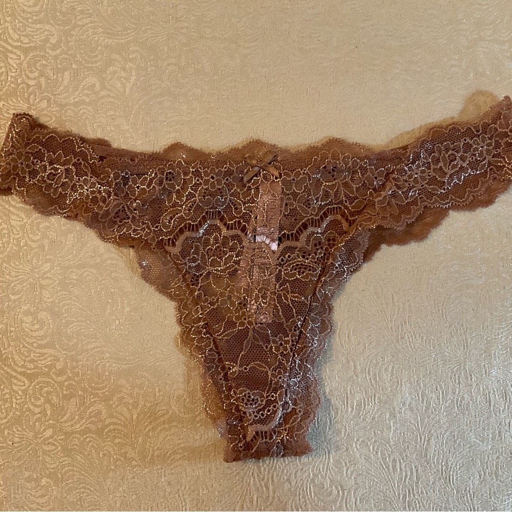 Xtra Small Victoria’s Secret Dream Angels bronze thong panty